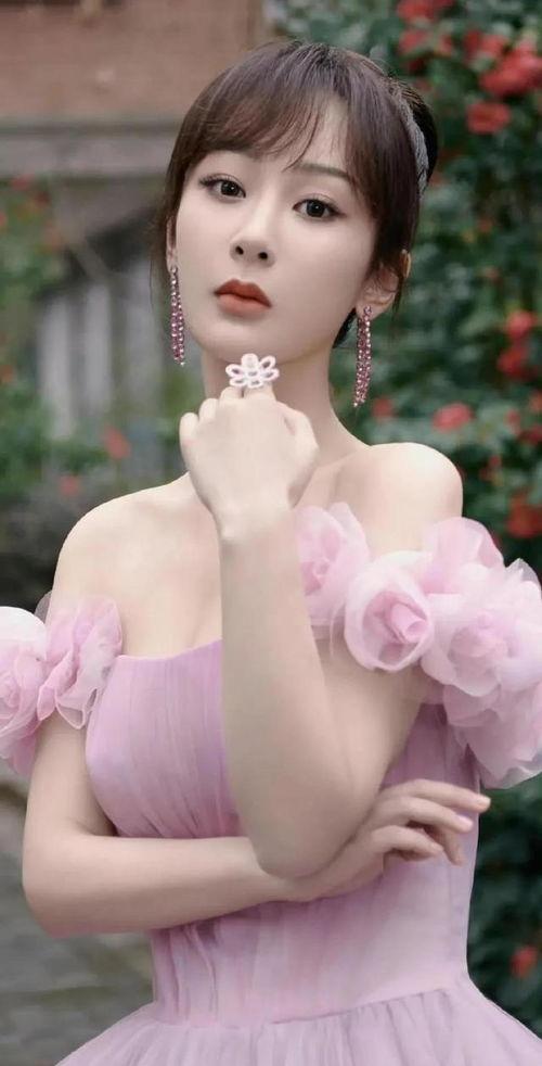 娱乐圈吃瓜爆料茶姐是谁,吃瓜群众热议不断！